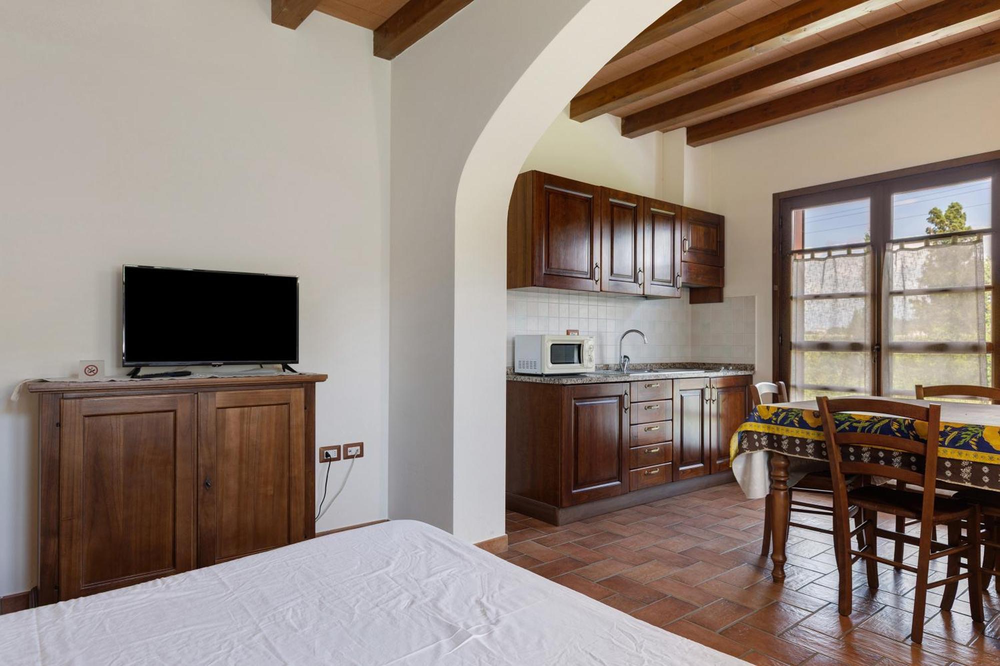 La Bettola Tavern Rooms Restaurant Montopoli in Val dʼArno Exterior foto